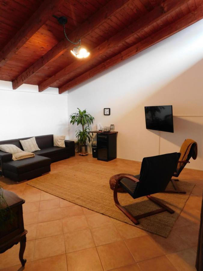 Mountain Vista Suites Zărneşti Esterno foto