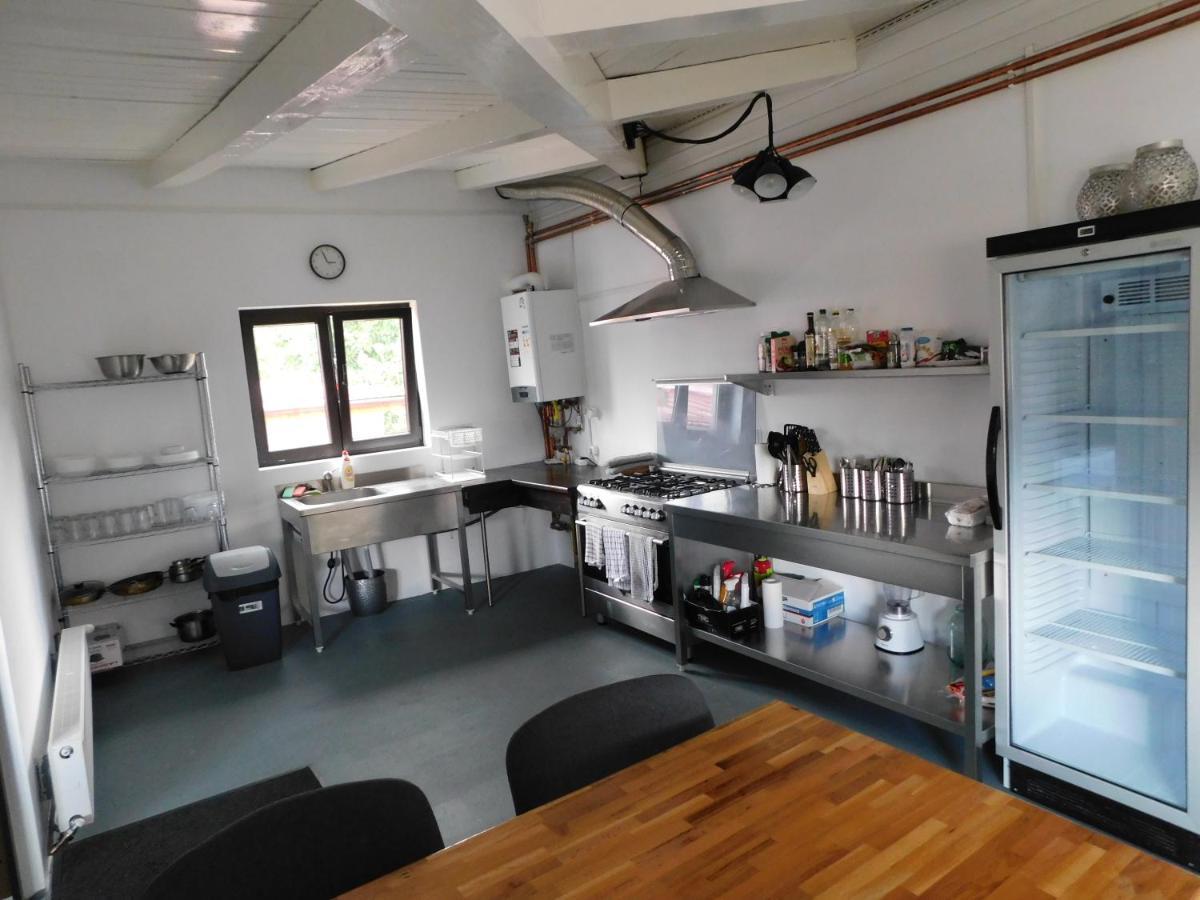 Mountain Vista Suites Zărneşti Esterno foto