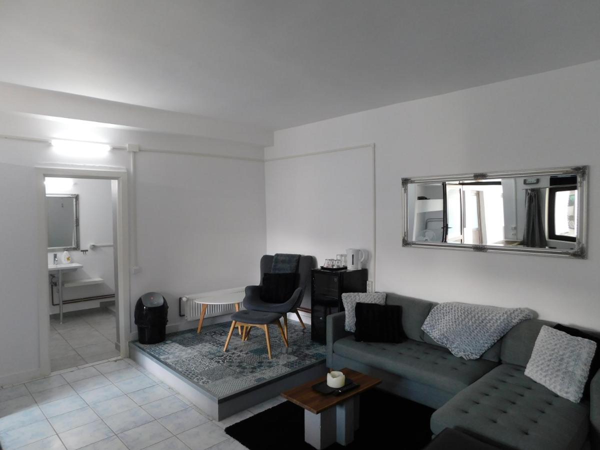 Mountain Vista Suites Zărneşti Esterno foto